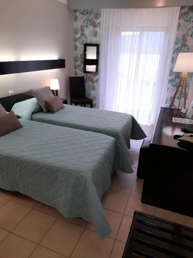 Hotel Beach Пропріано Екстер'єр фото